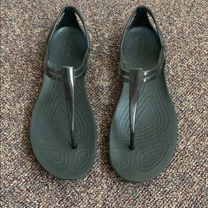 Crocs T-strap sandals